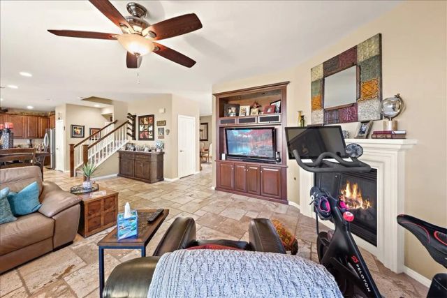 3938 White Ash, San Bernardino, CA 92407