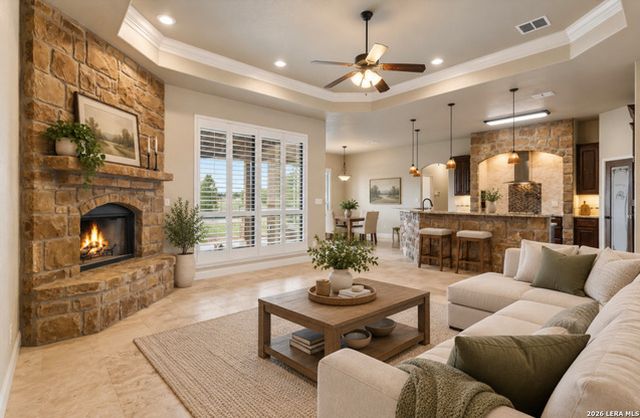 121 ABREGO MOUNT DR, Floresville, TX 78114