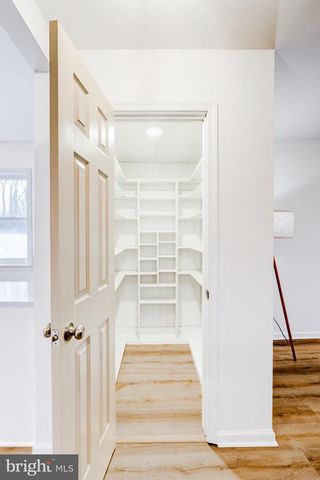 929 NIXON DRIVE, Mechanicsburg, PA 17055