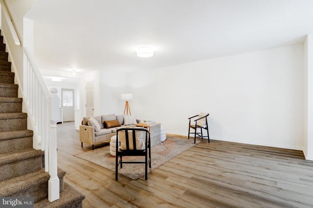 929 NIXON DRIVE, Mechanicsburg, PA 17055