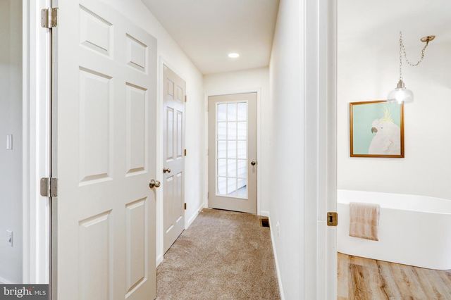 929 NIXON DRIVE, Mechanicsburg, PA 17055