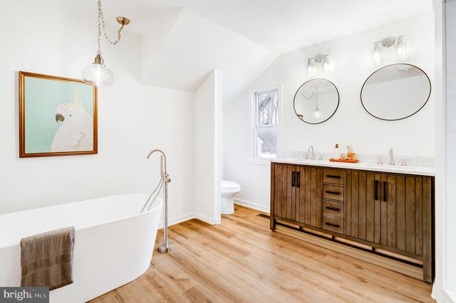 929 NIXON DRIVE, Mechanicsburg, PA 17055