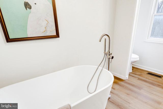 929 NIXON DRIVE, Mechanicsburg, PA 17055