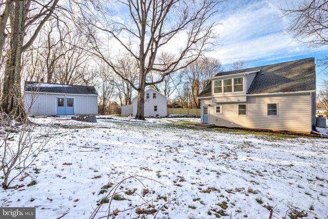 929 NIXON DRIVE, Mechanicsburg, PA 17055