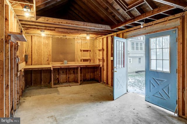 929 NIXON DRIVE, Mechanicsburg, PA 17055