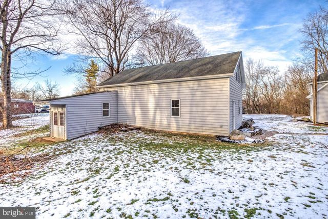 929 NIXON DRIVE, Mechanicsburg, PA 17055