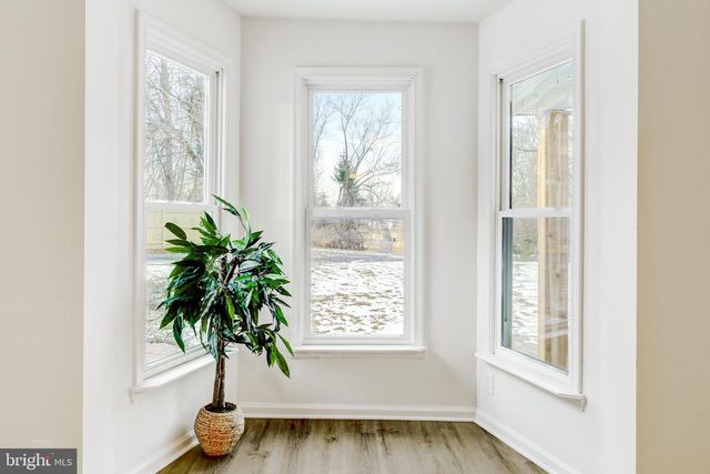 929 NIXON DRIVE, Mechanicsburg, PA 17055