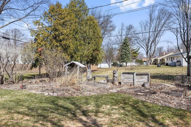 1400 KELLOGG STREET, Green Bay, WI 54303