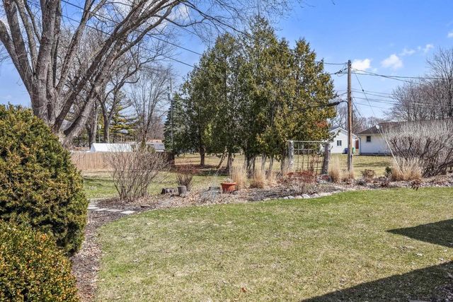 1400 KELLOGG STREET, Green Bay, WI 54303