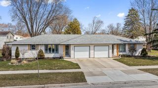 1400 KELLOGG STREET, Green Bay, WI 54303