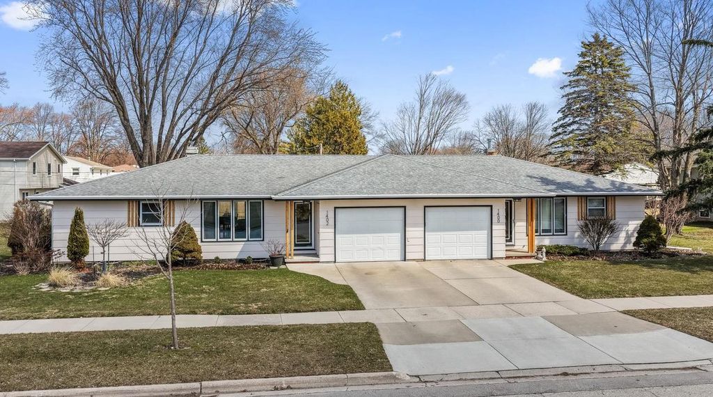 1400 KELLOGG STREET, Green Bay, WI 54303