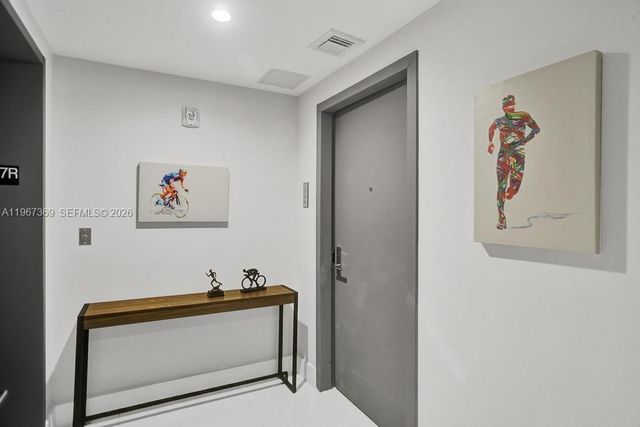 488 NE 18th St 2708, Miami, FL 33132