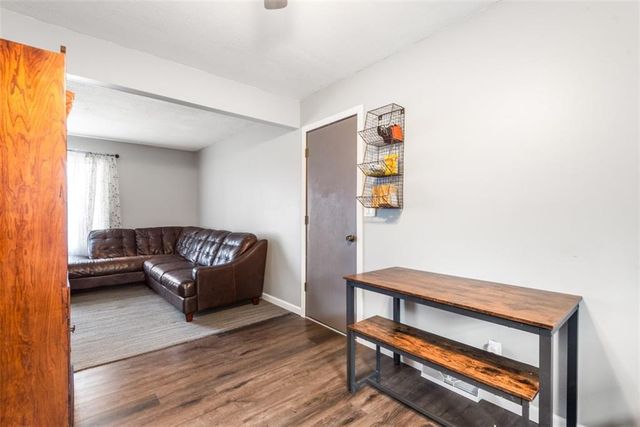 206 Cedarlane Drive, Wellsville, KS 66092