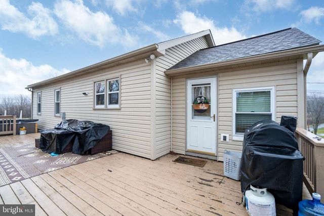 2827 PENNINGTON RD, Warriors Mark, PA 16877