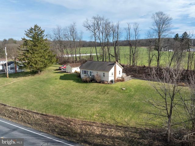2827 PENNINGTON RD, Warriors Mark, PA 16877
