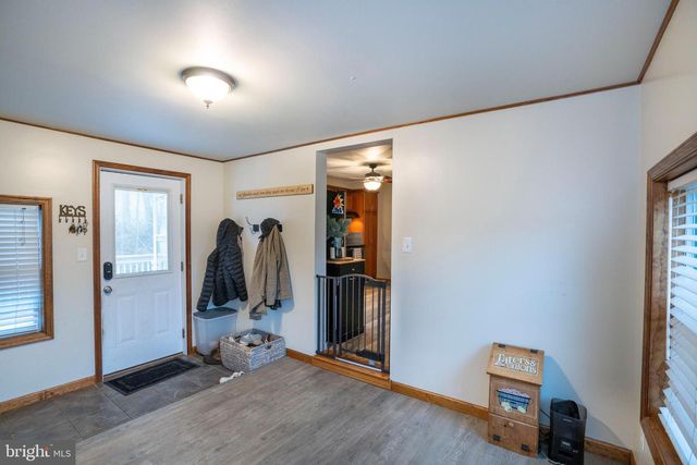 2827 PENNINGTON RD, Warriors Mark, PA 16877