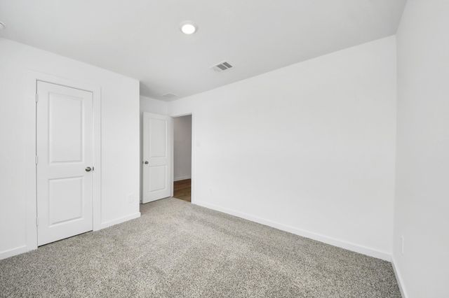 9035 Rose Water Trail, Iowa Colony, TX 77583