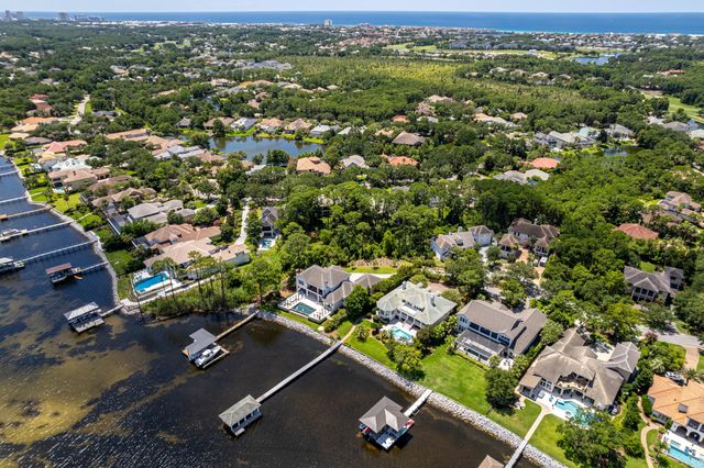 4567 Landfall Court, Destin, FL 32541