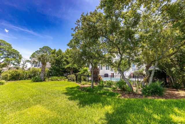 4567 Landfall Court, Destin, FL 32541