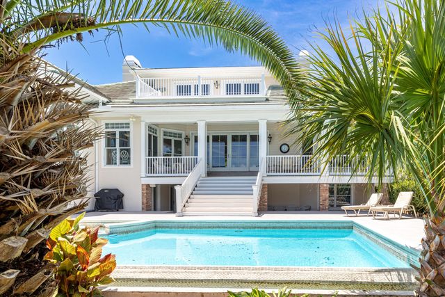 4567 Landfall Court, Destin, FL 32541