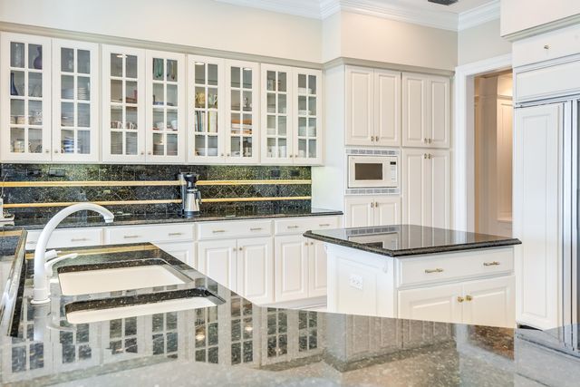 4567 Landfall Court, Destin, FL 32541