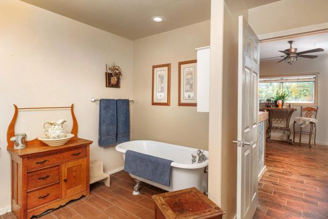 31141 Saddleback Rd, Valley Center, CA 92082