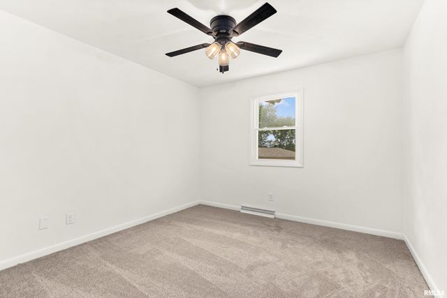 1208 TIMBER Lane, Pekin, IL 61554