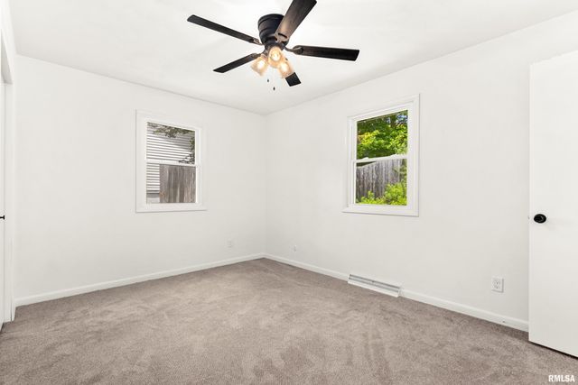1208 TIMBER Lane, Pekin, IL 61554