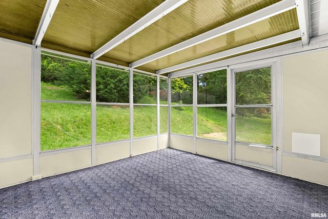1208 TIMBER Lane, Pekin, IL 61554