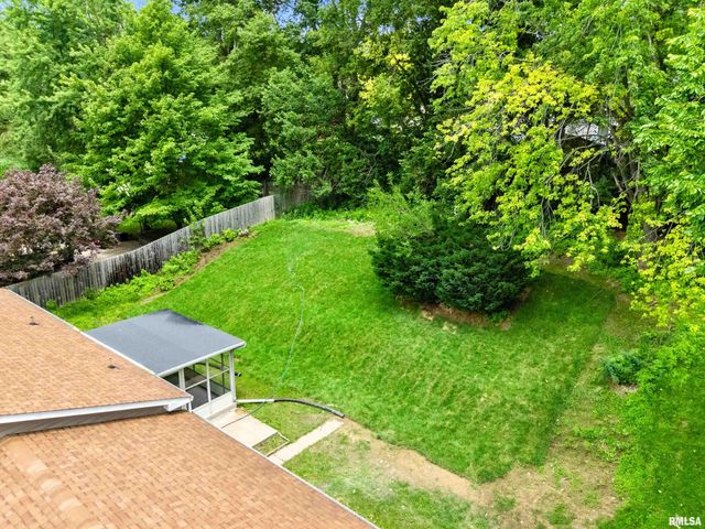 1208 TIMBER Lane, Pekin, IL 61554