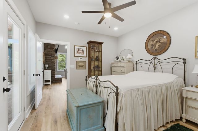 672 Sullivan Bend Rd, Elmwood, TN 38560