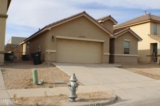 12449 Chamberlain Drive, Horizon City, TX 79928