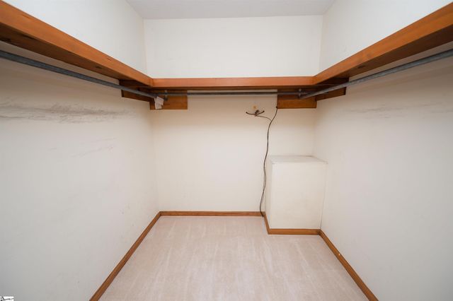 130 Sharcliff Road, Cowpens, SC 29330