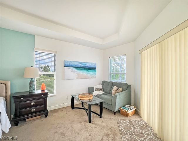 1325 NE 5th PL, Cape Coral, FL 33909