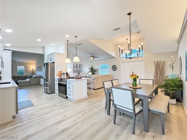 1325 NE 5th PL, Cape Coral, FL 33909