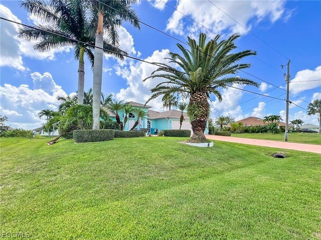 1325 NE 5th PL, Cape Coral, FL 33909