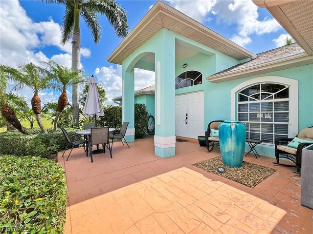 1325 NE 5th PL, Cape Coral, FL 33909