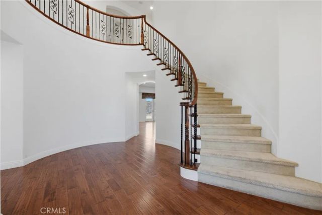 30425 La Presa Loop, Temecula, CA 92592