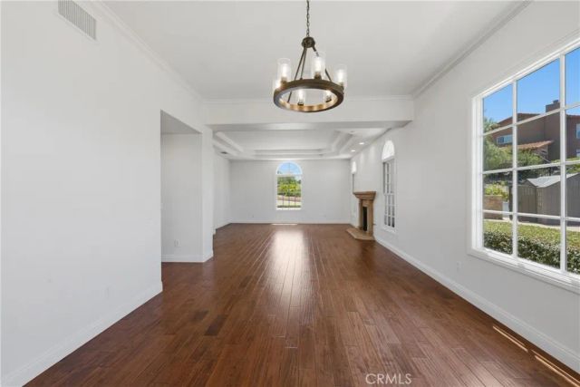 30425 La Presa Loop, Temecula, CA 92592