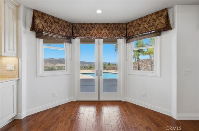 30425 La Presa Loop, Temecula, CA 92592