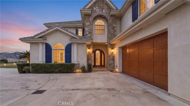 30425 La Presa Loop, Temecula, CA 92592