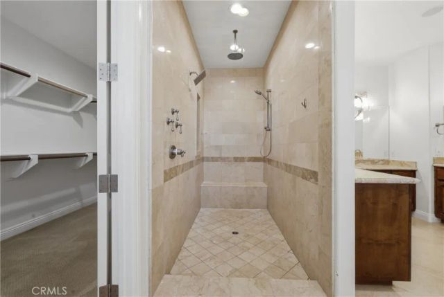 30425 La Presa Loop, Temecula, CA 92592