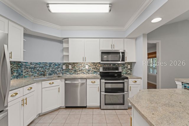 380 Marshland Rd Apt F37, Hilton Head Island, SC 29926