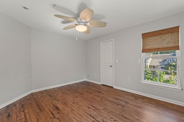 380 Marshland Rd Apt F37, Hilton Head Island, SC 29926