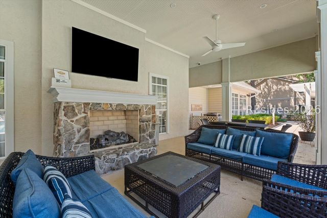 380 Marshland Rd Apt F37, Hilton Head Island, SC 29926