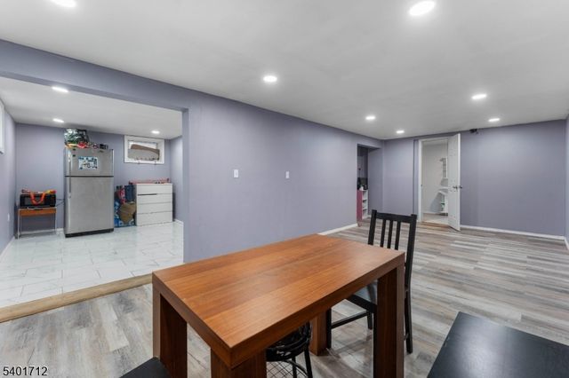 632 Maple Ave, Elizabeth City, NJ 07202