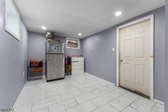 632 Maple Ave, Elizabeth City, NJ 07202