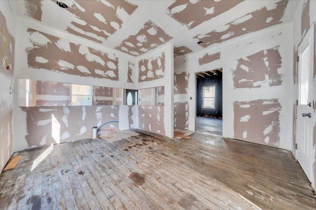 112 14Th ST, Roanoke, VA 24016