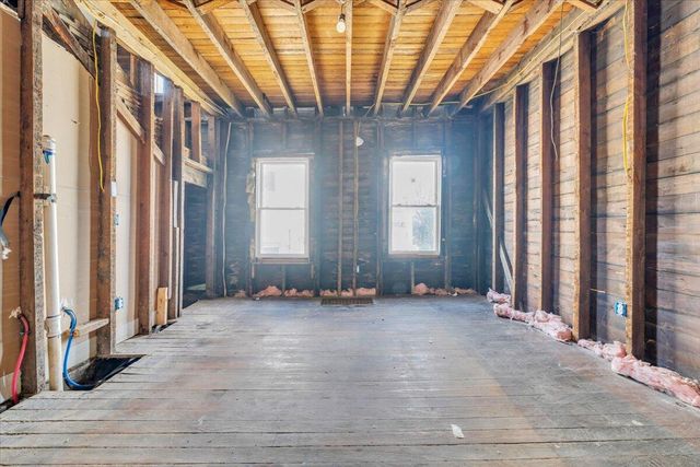 112 14Th ST, Roanoke, VA 24016