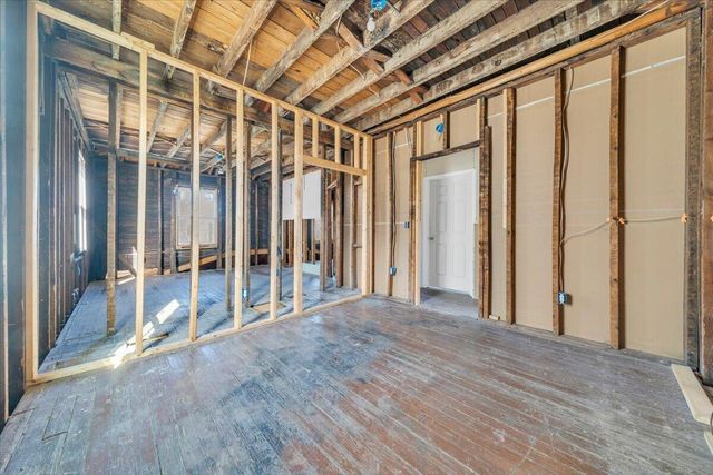 112 14Th ST, Roanoke, VA 24016